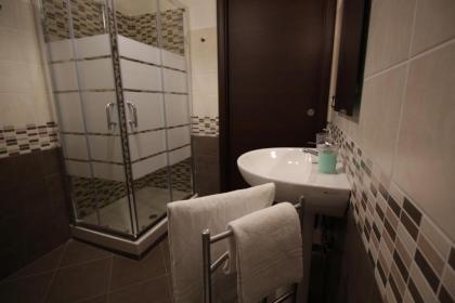 Nonna's house - image 11