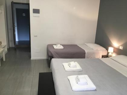 Vatican Central Suites - image 20