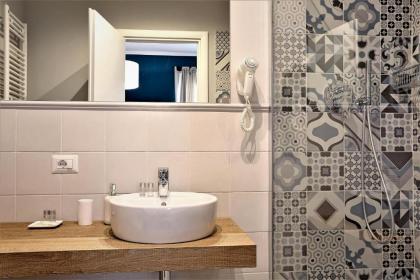 romantica guest house - image 17