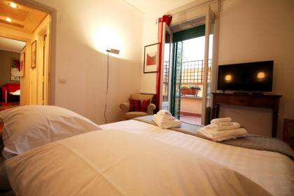 Tiepolo Romantic Terrace Apartment - image 12