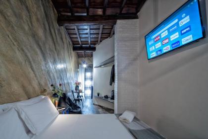 Navona Jacuzzi Rooms - image 19
