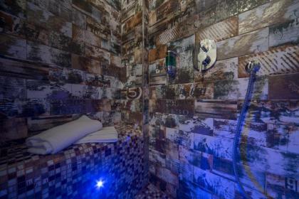 Navona Jacuzzi Rooms - image 4