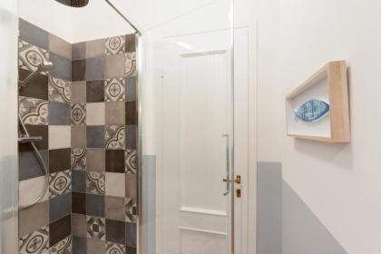 Rome As You Feel - Pellegrino Luxury Apartment with Balcony - image 12