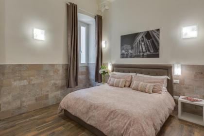 Navona Charme Suite - image 8