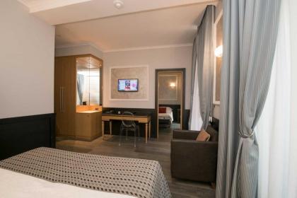 DK Suites - image 15