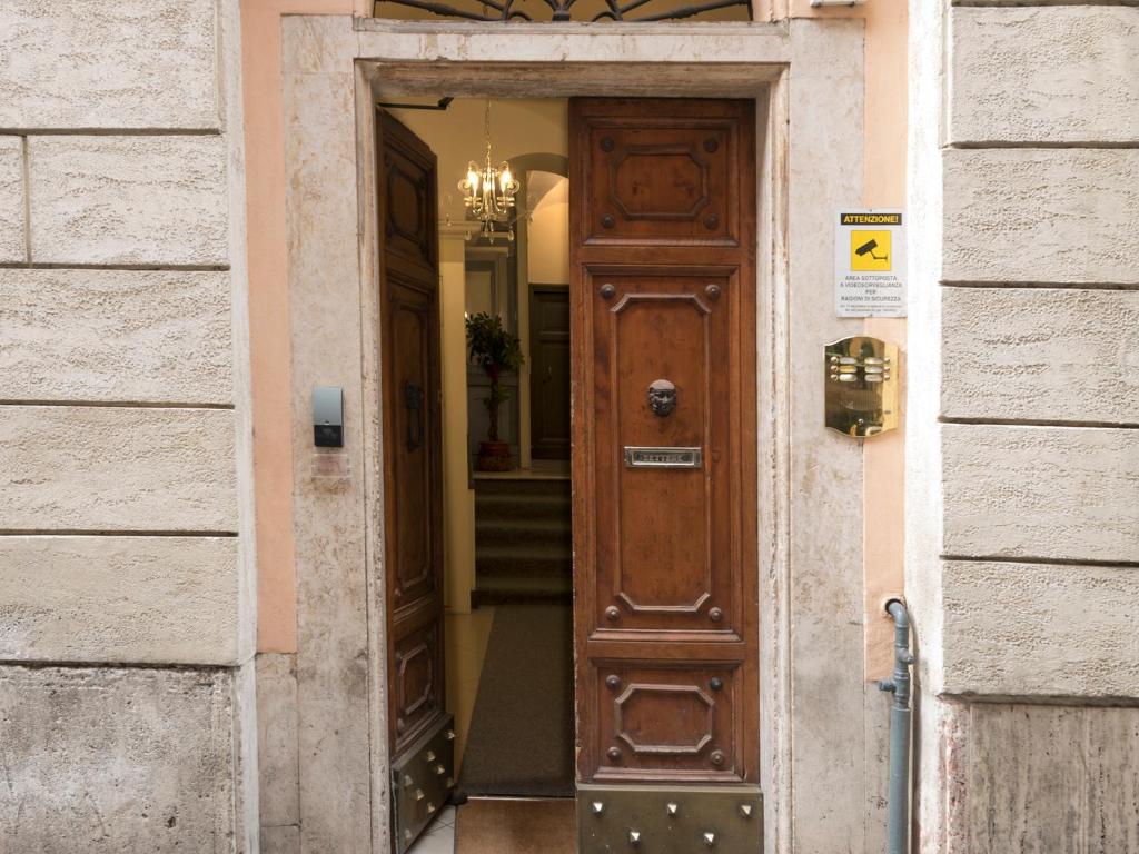 DK Suites - image 3