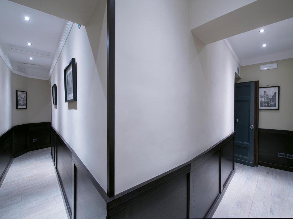 DK Suites - image 5