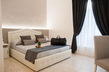 Lifestyle Veneto Suite - image 15