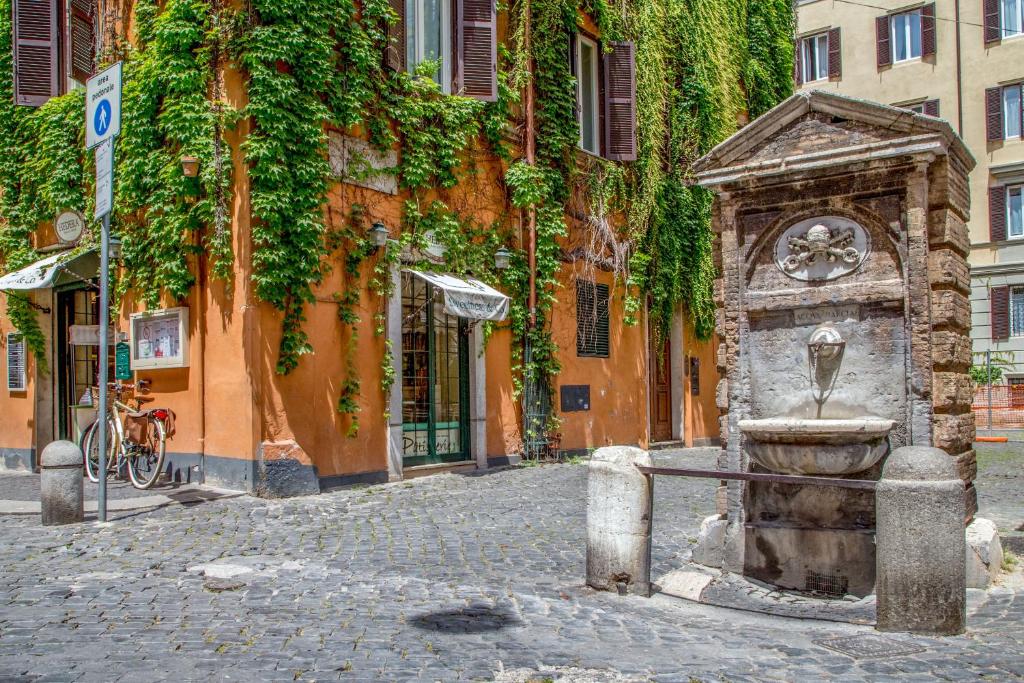 Borgo Pio Charme - image 4