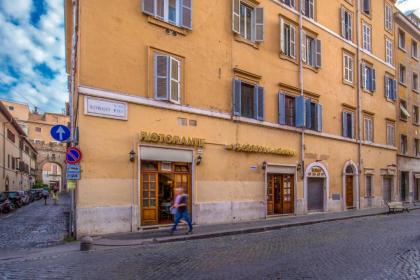 Borgo Pio Charme - image 8