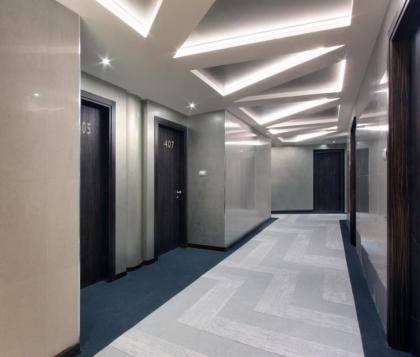 The Hive Hotel - image 8