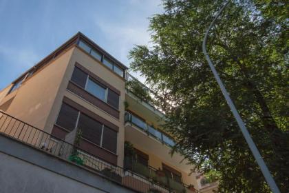 ROMAC San Saba 5-Bedroom and Terrace near Ostiense - image 1
