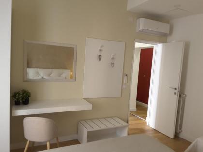 Urbanflat Repubblica Square - image 16