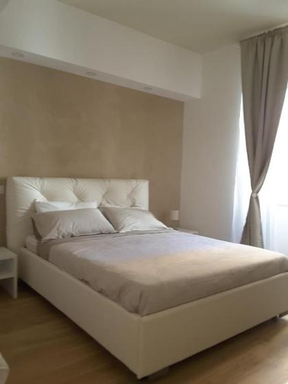 Urbanflat Repubblica Square - image 17