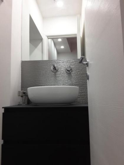 Urbanflat Repubblica Square - image 3