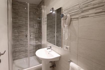 47 Steps - image 9