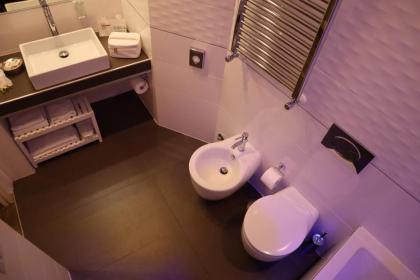 MILLINA SUITES IN NAVONA - image 12