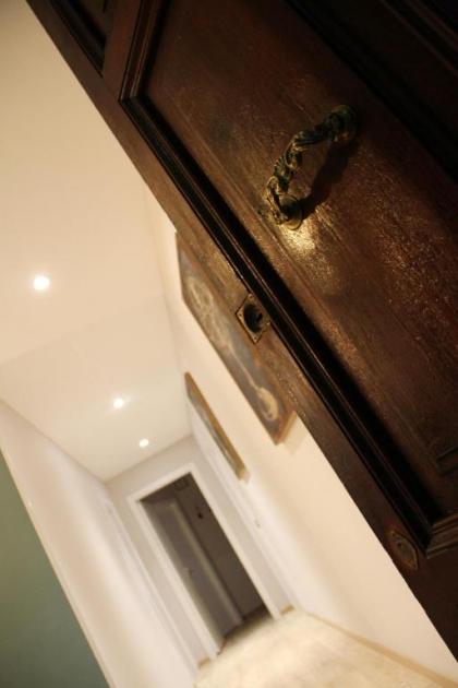 St Peter Suites Boutique Music Guesthouse - image 12