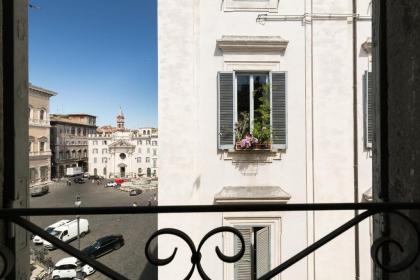 Farnese Charming Apartment - image 1