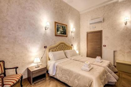 AMICI GUESTHOUSE - image 18