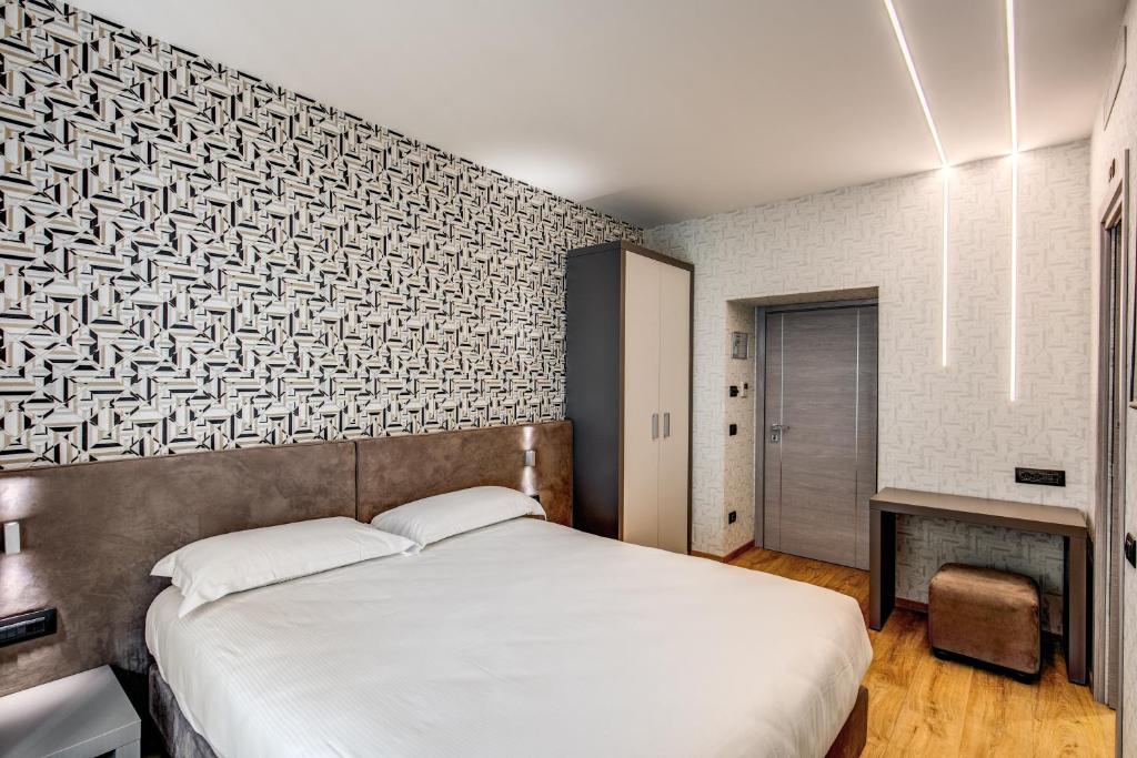 Colosseo Prestige Rooms - image 6