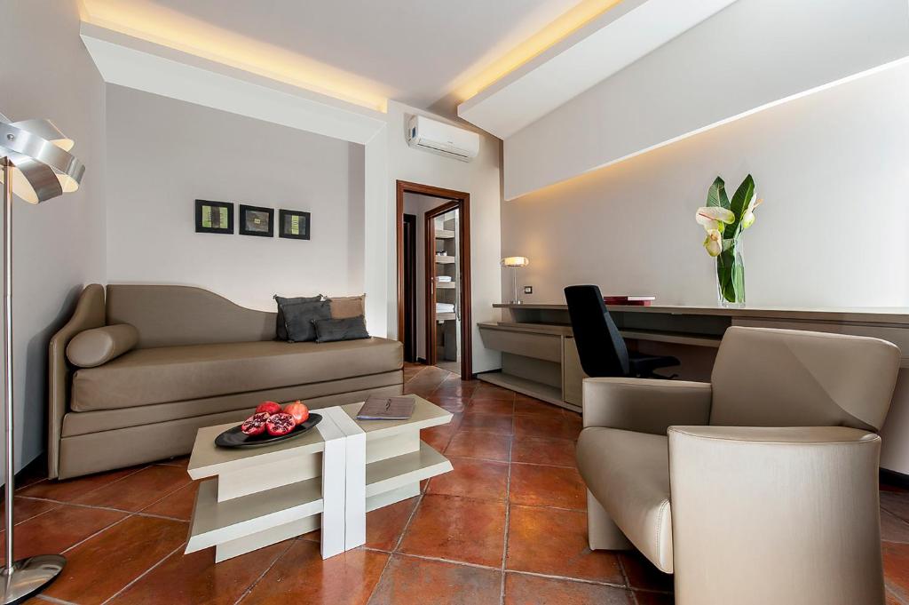 Daphne Luxury Suites - image 3