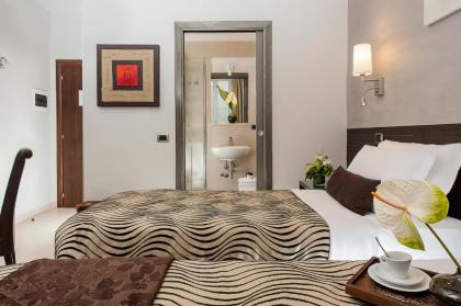 Daphne Luxury Suites - image 9
