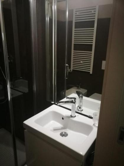 Parma Room Station - image 18
