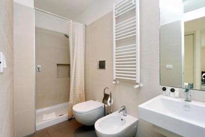 Piazza del Popolo Apartment - image 16