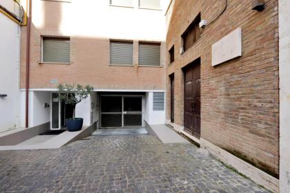 Piazza del Popolo Apartment - image 20