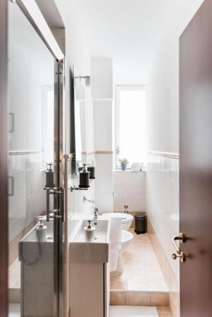 Alea Home Roma - image 16
