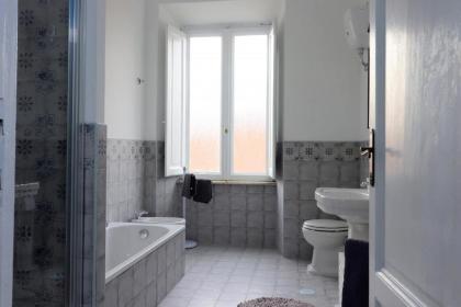 Trevi Grand Blu Suite B&B - image 19