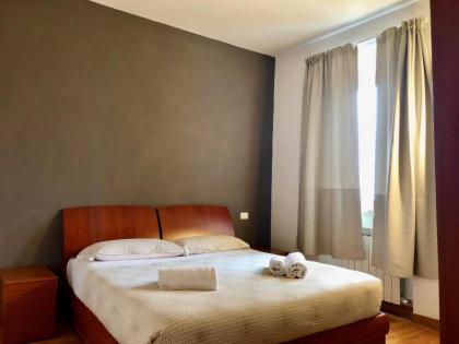Candia Bright Vatican Apartment - image 1