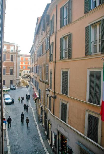 Delfini Trevi House - image 3