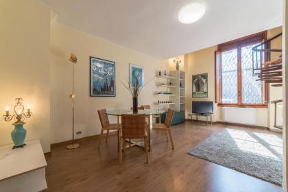 Villa Marignoli Charming Flat - image 1
