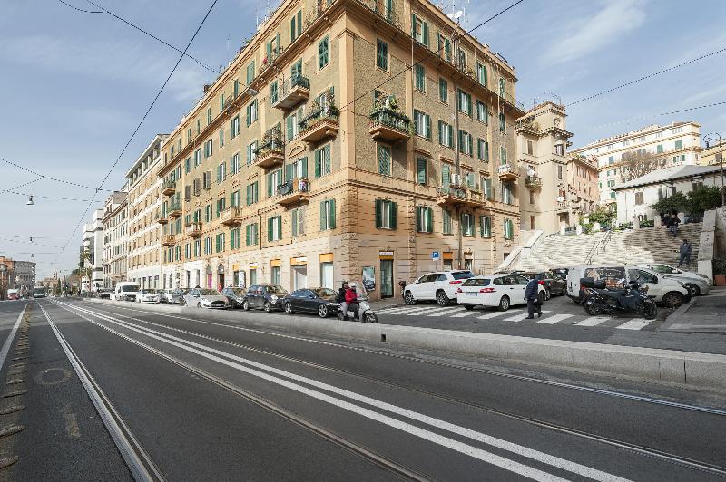 Stylish Loft - Colosseum 4 mins Walk - image 3