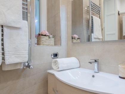 NATIONAL Luxury apartment - image 15