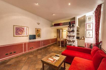 Lovely flat in Fontana di Trevi