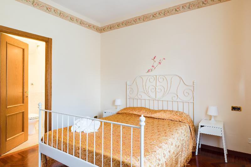 DELICIOUS APARTMENT - SAN GIOVANNI - image 3