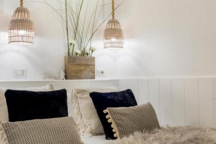 Trastevere Luxury&Charming Loft with Courtyard - image 14