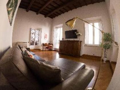 PANDY SUITE - image 4