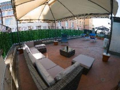 PANDY SUITE - image 7