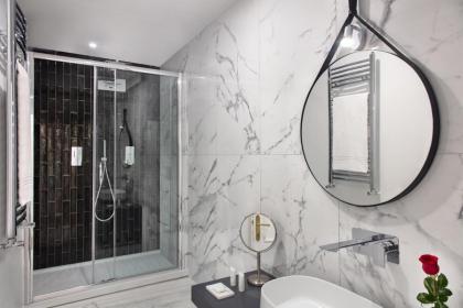 Fellini Design Suites - image 19