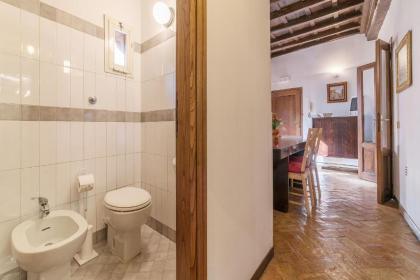By the charming Piazza Navona - FromHometoRome - image 4