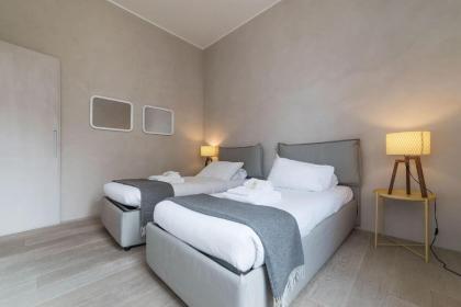 Stunning views over central Rome's rooftops - FromHometoRome - image 16