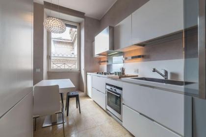 Stunning views over central Rome's rooftops - FromHometoRome - image 8