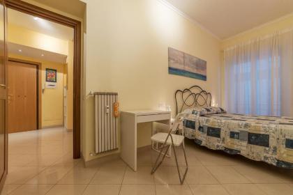Lovely Flat Marconi District - image 13
