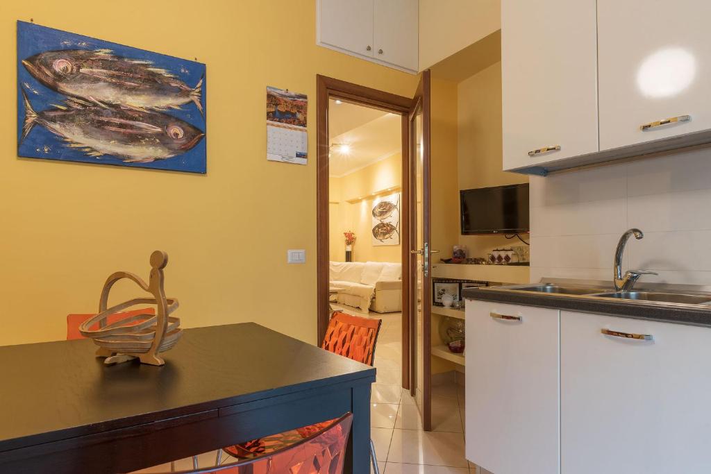 Lovely Flat Marconi District - image 2