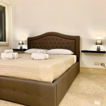 Simon's Guest House Rome - image 12