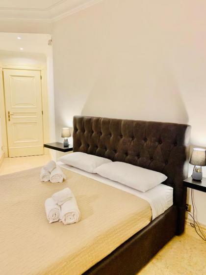 Simon's Guest House Rome - image 4